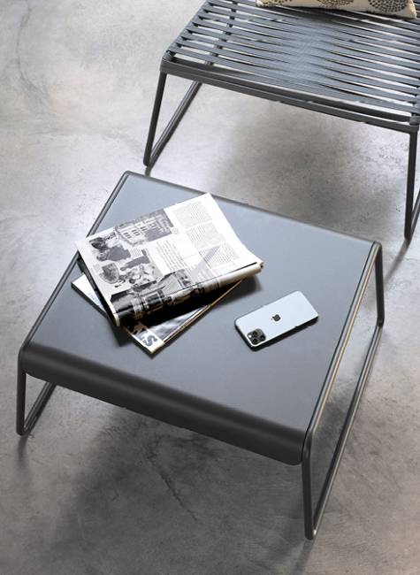 Столик кофейный Lisa Lounge Side Table антрацит 630х550х320 мм Столик кофейный Lisa Lounge Side Table антрацит 630х550х320 мм